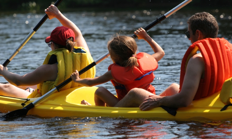 Canoeing Canoe Family Kids